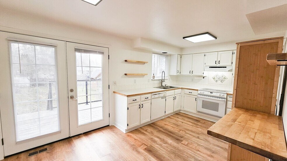 Building Photo - 4409 38th St