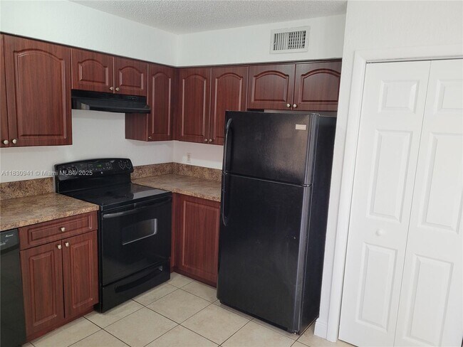 Building Photo - 4509 Treehouse Ln