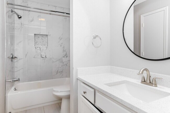 Building Photo - 6340 Canyon Cir