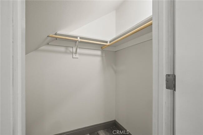 Building Photo - 14335 Hamlin St