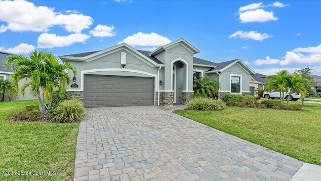 Building Photo - 8032 Mocan Ct