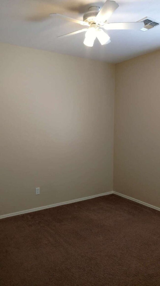 Building Photo - Located in beautiful Rancho Sahuarita!!!!!!!!!!!!