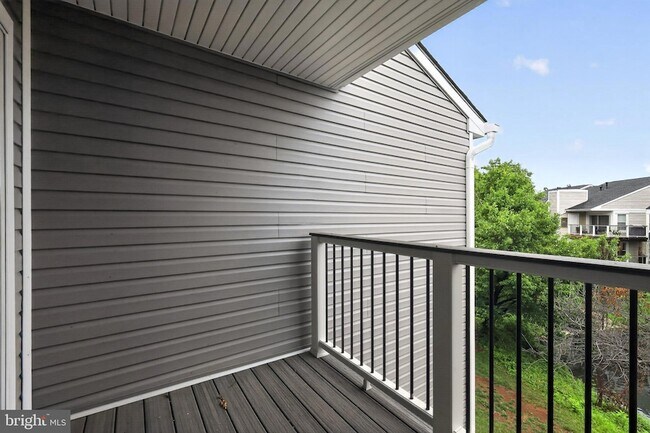 Building Photo - 20604 Cornstalk Terrace