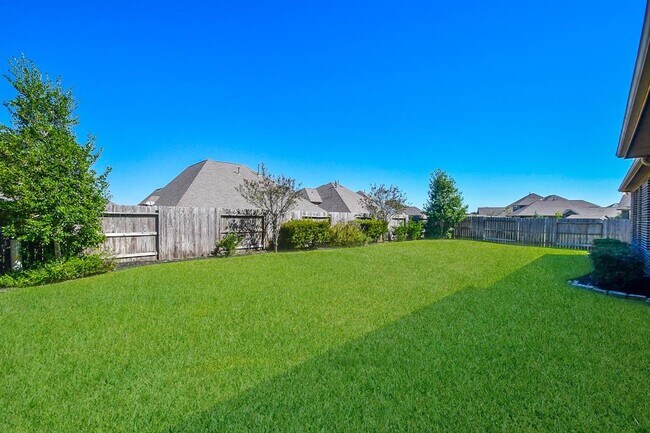 Building Photo - 20310 Corbin Creek Dr