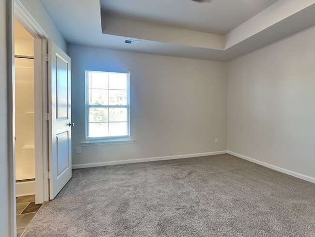 Building Photo - Available Now!  Burnside Farms  - Fenced i...