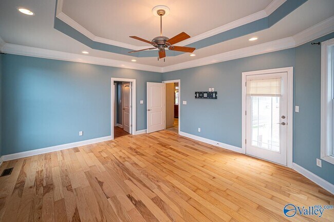 Building Photo - 26105 Apple Orchard Ln