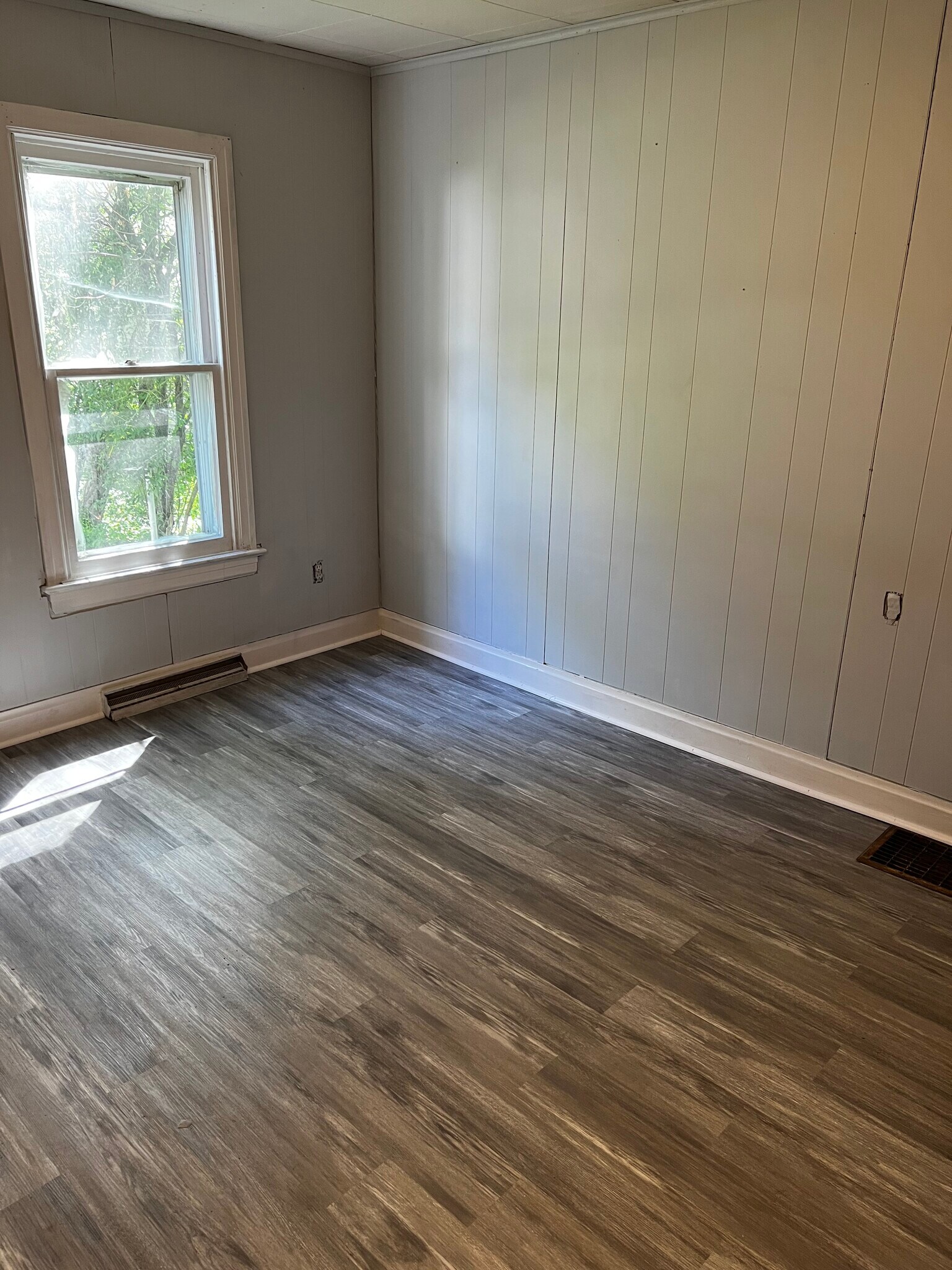 Bedroom 3 - 628 Hudson St