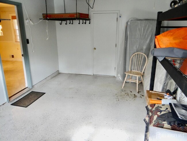 Building Photo - 514 Leawood Ave