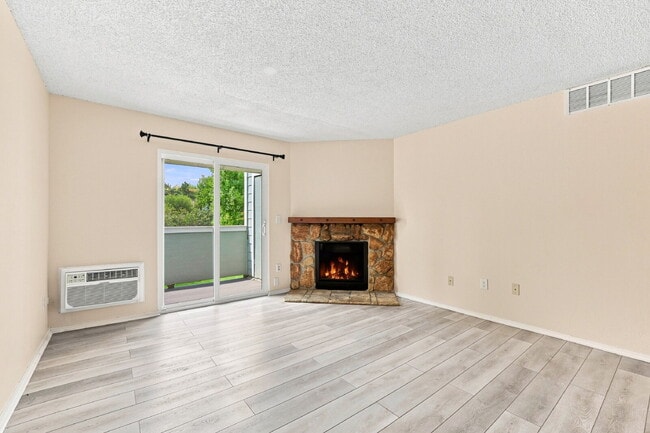 Building Photo - $1,340.95 with $300 off the first month's rent, 2 Beds - 1 Bath, Condoi in Aurora with Wall A/C!