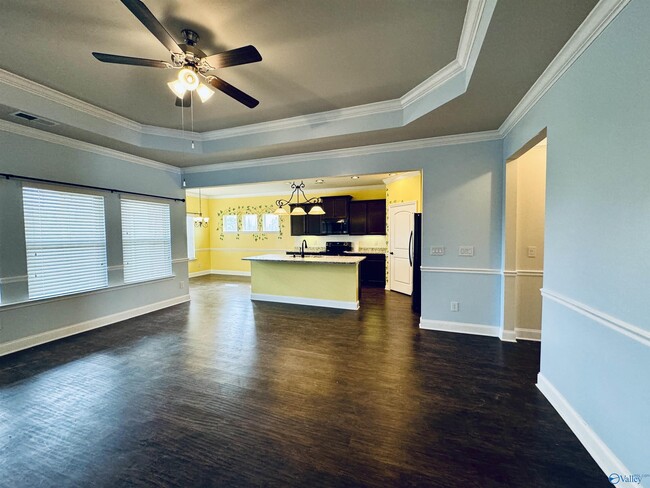 Building Photo - 26764 Mill Creek Dr