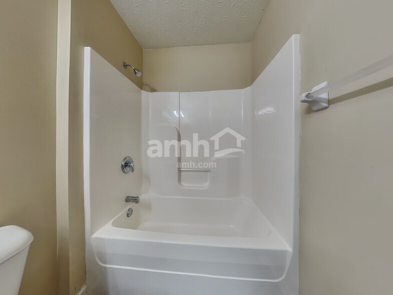 Building Photo - 1110 Anthem Ct