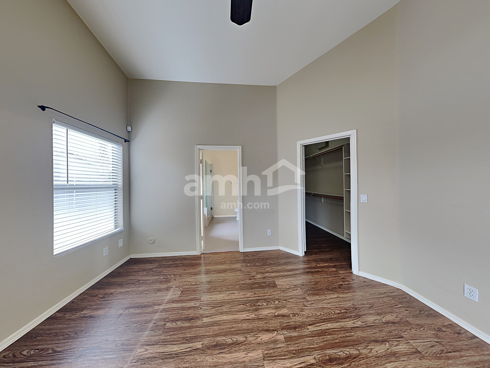 Building Photo - 13369 W Evans Dr