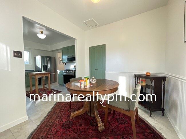 Building Photo - Welcome to this stunning 3 Bedroom 2 Bath Single Family Home in the charming town of Crockett, CA