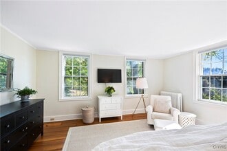 Building Photo - 31 State St