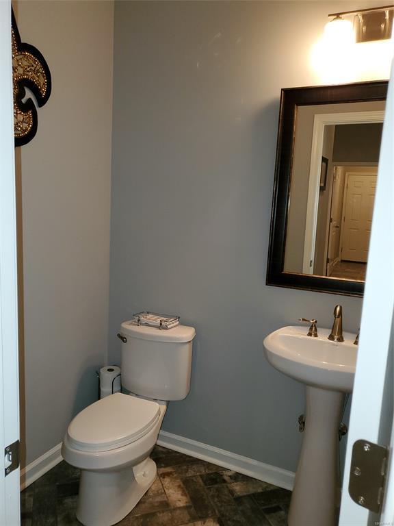 Building Photo - 9407 Cres Lodge Cir