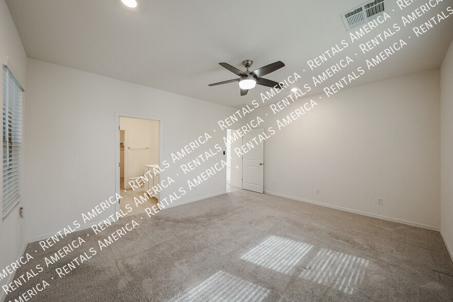 Building Photo - 6321 W Latona Rd