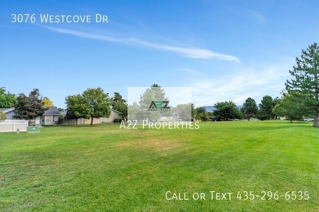 Building Photo - 3076 Westcove Dr