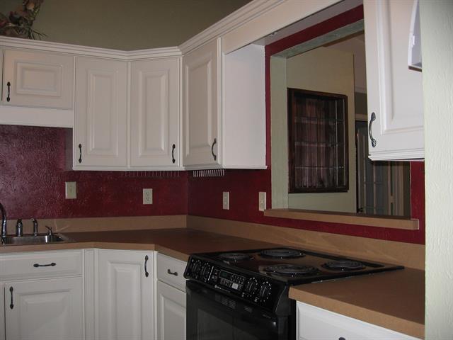 Building Photo - 3125 Grapevine Ln
