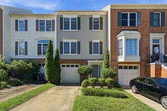 Building Photo - This is Northern Virginia living at its finest—offering the charm of a neighborhood community wit...
