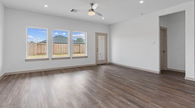 Building Photo - 1039 Great Barracuda Ln
