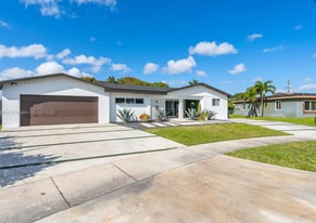 Building Photo - 10971 SW 177th St