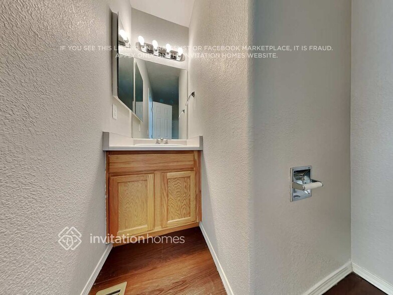 Building Photo - 1272 Ancestra Dr