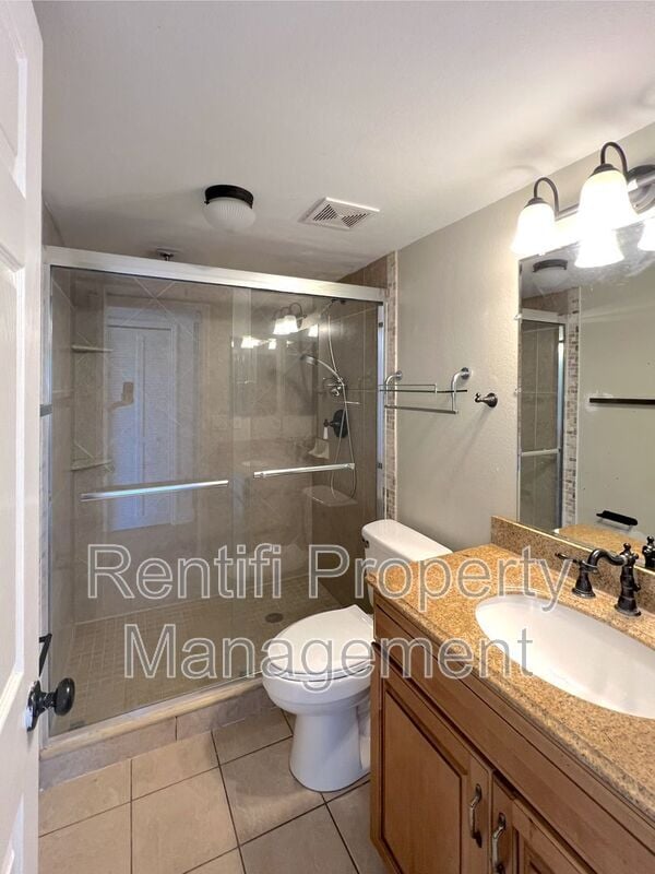 Building Photo - 7493 Pebble Beach Rd