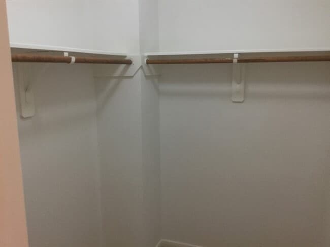 Building Photo - 9830 Wing St