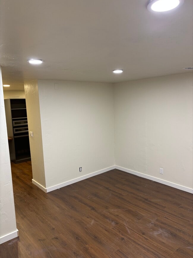 Building Photo - 1458 Cheever Ln