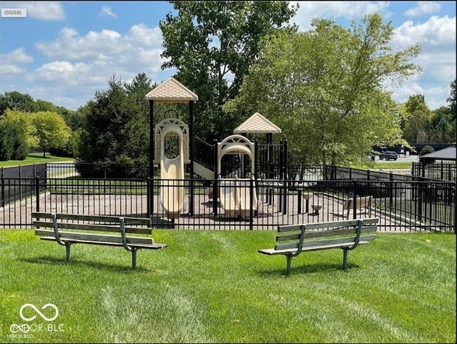 Building Photo - 4957 Shadow Rock Cir
