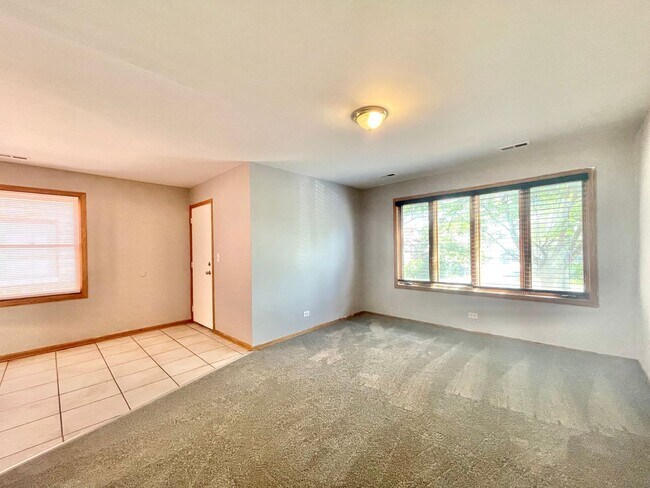 Building Photo - 2714 W 37th Pl