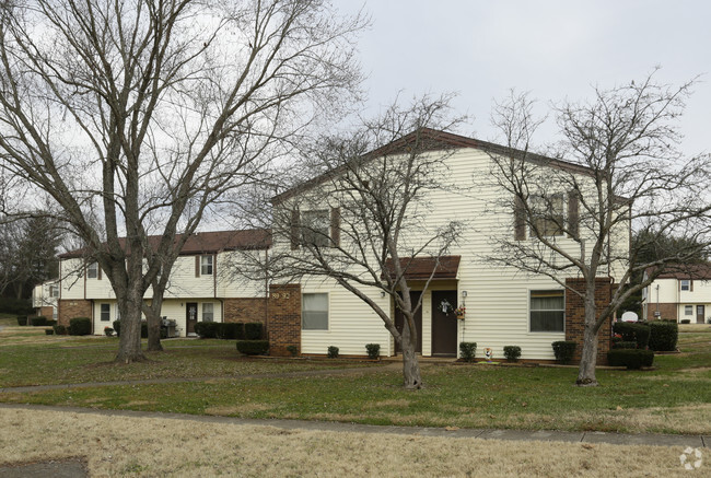 Building Photo - Meadowood Apartments
