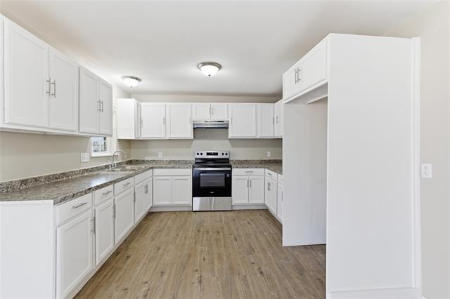 Building Photo - 109 E Williams St