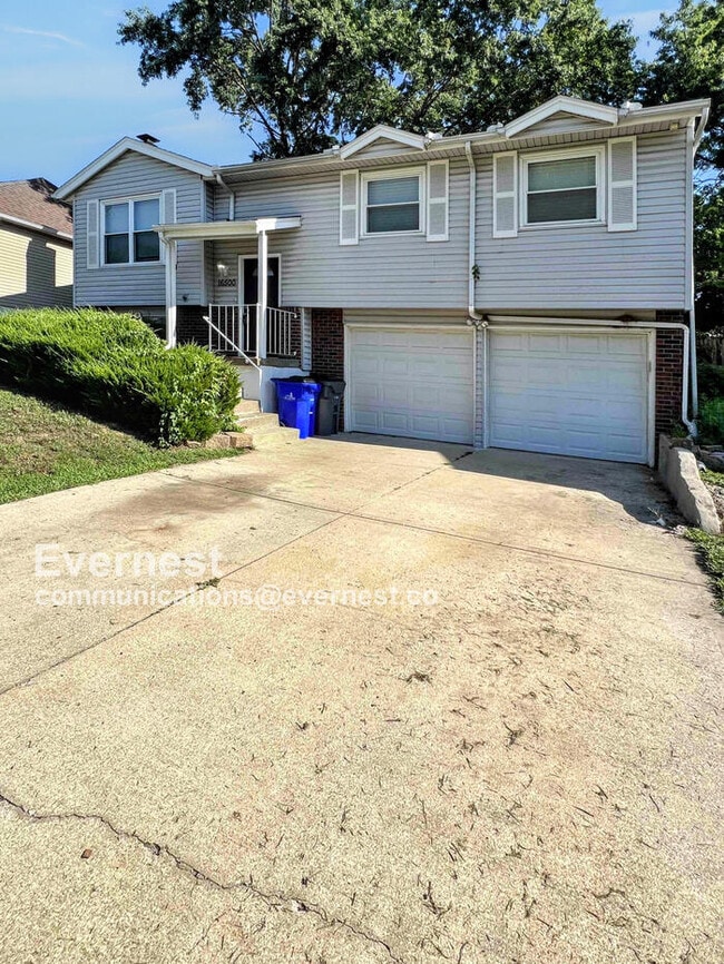 Primary Photo - 16500 W 125th St