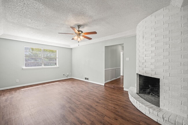Building Photo - 3707 53rd St