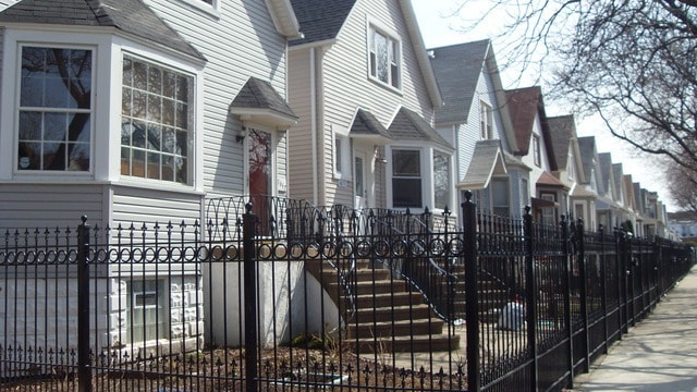 Building Photo - 1657 N Harding Ave