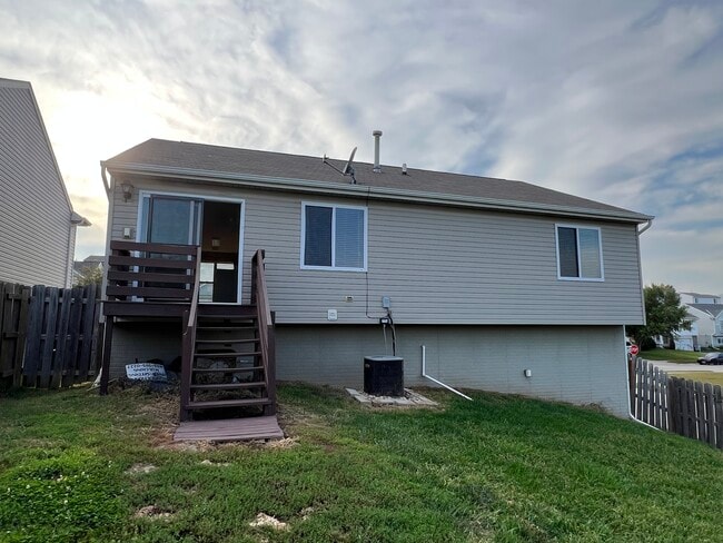 Building Photo - 6971 N 87th Ave