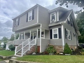 Building Photo - 216 Pond St