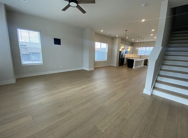 Building Photo - Modern 3 Bedroom 3.5 Bath Home in Nations