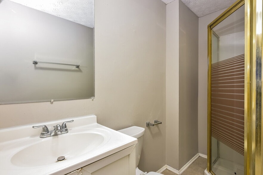 Building Photo - 1879 Corduroy Ct