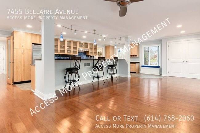 Building Photo - 7455 Bellaire Ave