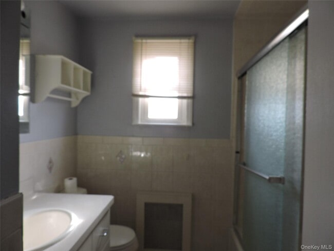 Building Photo - 1299 World Ave