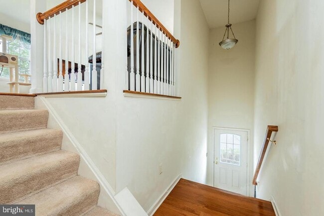 Primary Photo - 6250 Galleon Drive