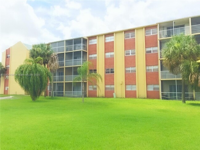 Building Photo - 3610 NW 21st St