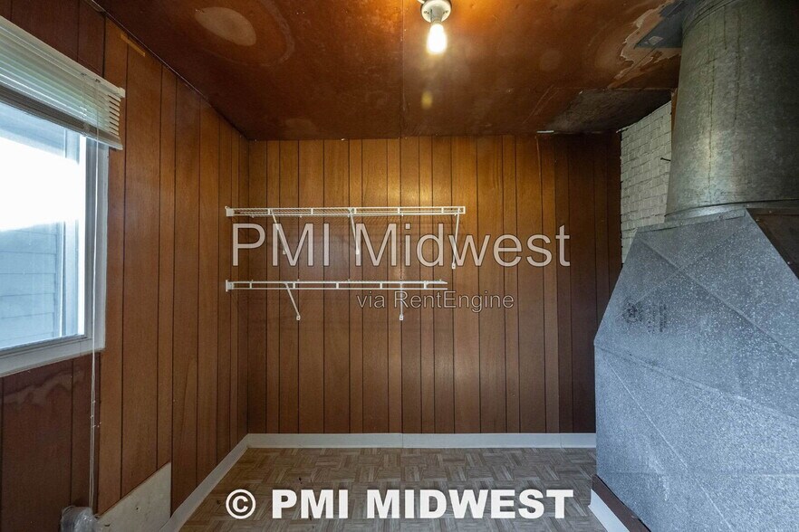 Building Photo - 5251 Longworth Pl