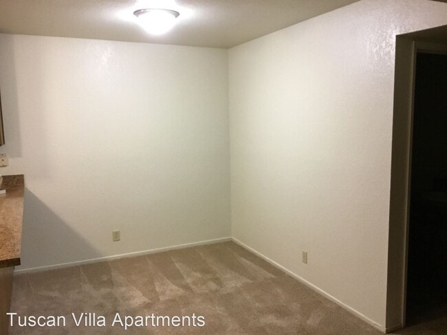 Building Photo - 85-85 Tuscan Villa Dr