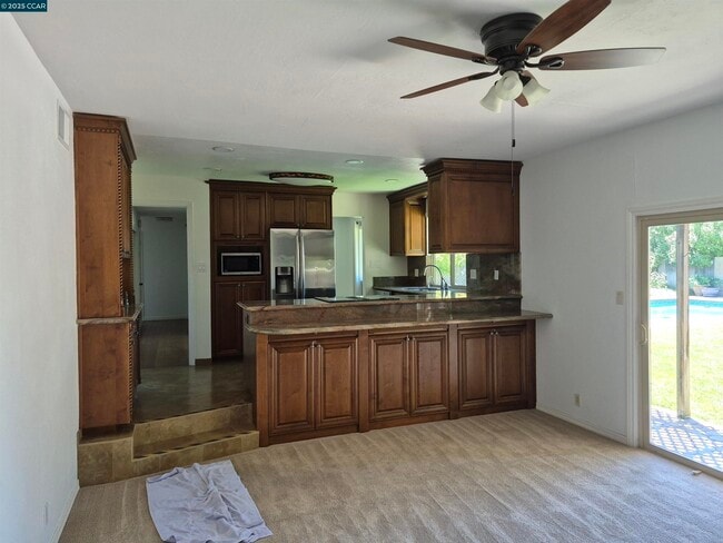 Building Photo - 1225 Terrebonne Dr