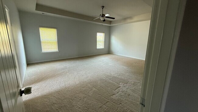 Building Photo - 118 Celebration Song