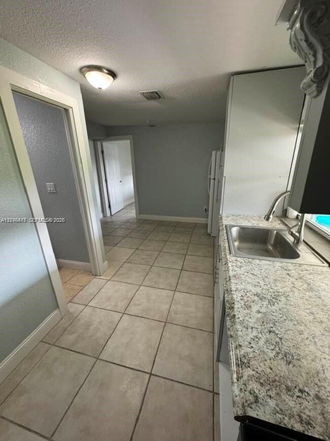 Building Photo - 16025 SW 299th Terrace