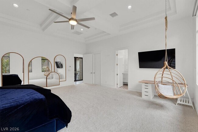 Building Photo - 20 Pebble Hills Ct